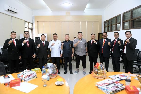 Presentasikan SADAINA Sebagai Proyek Perubahan PKN II, Kepala Dinas Kominfo Sumut dapat Apresiasi